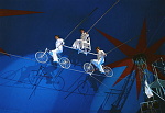 Los Quiros, Cirkus Benneweis 2004<br>PR-foto: Arne Magnussen