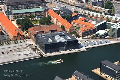 Det Kongelige Danske Bibliotek,Den Sorte Diamant, fotograferet fra luften 20070612